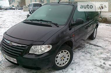 Chrysler Voyager  2005