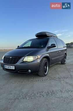 Chrysler Voyager  2004