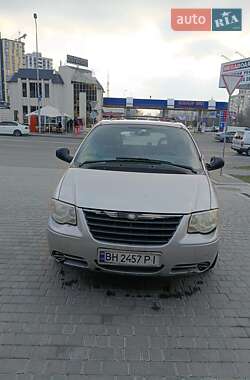 Chrysler Voyager  2004
