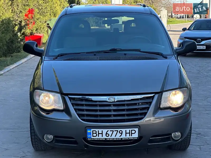 Chrysler Voyager 2004