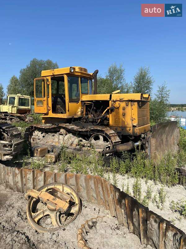 Бульдозер ЧТЗ Т-130