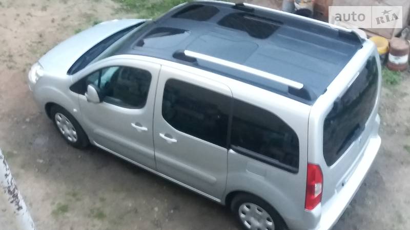 Citroen Berlingo пасс. 2012 года