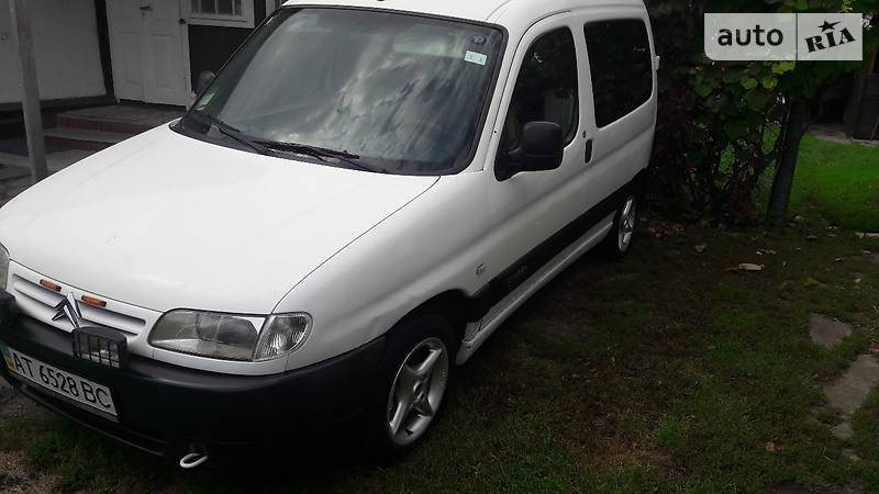 Citroen Berlingo пасс. 2001 года