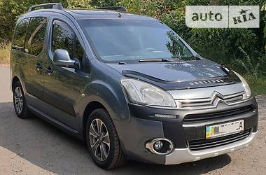 Citroen Berlingo Official PANORAMA 2013