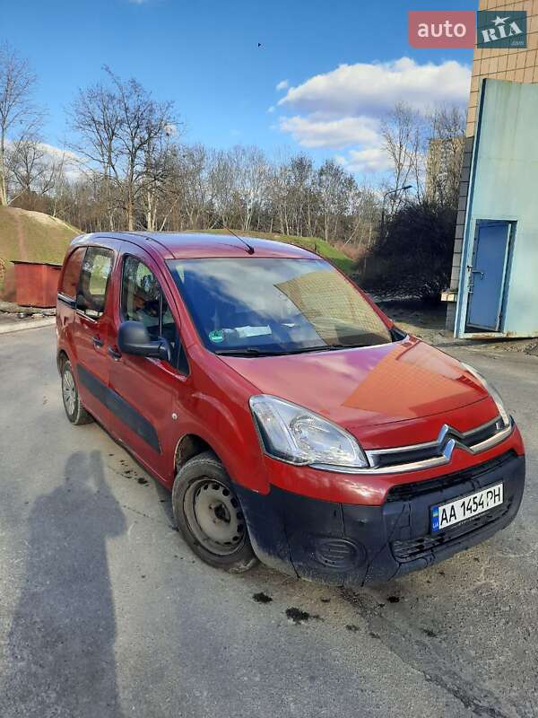 Грузопассажирский фургон Citroen Berlingo