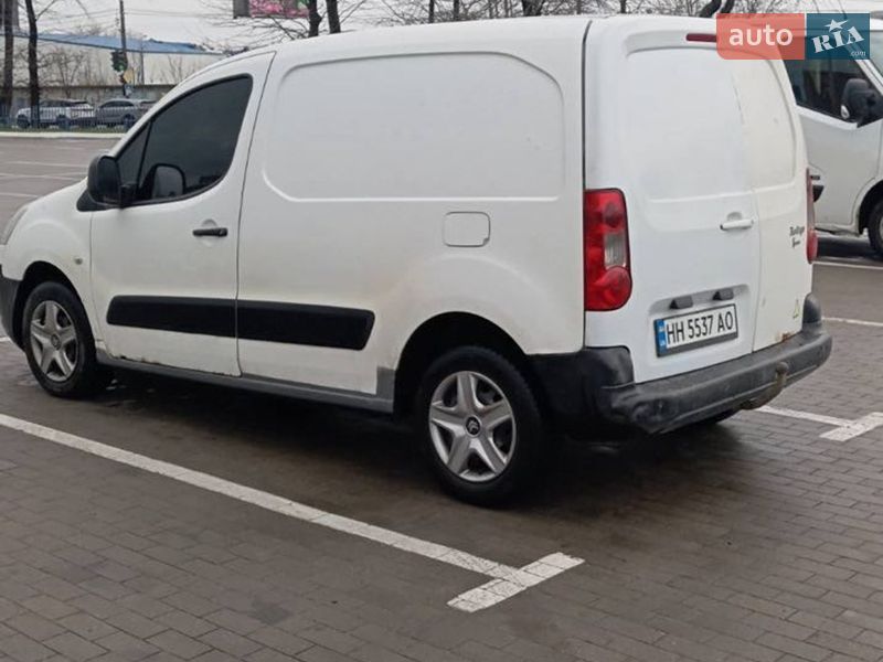 Вантажний фургон Citroen Berlingo
