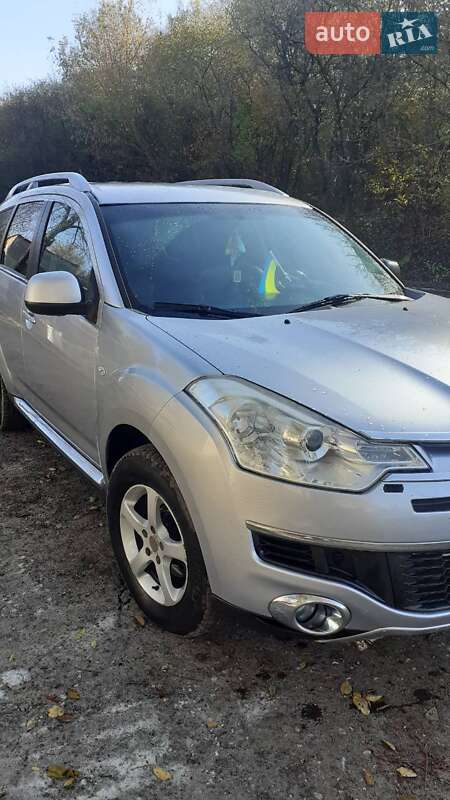 Citroen C-Crosser