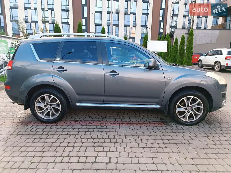 Citroen C-Crosser 2009