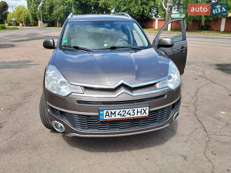 Citroen C-Crosser