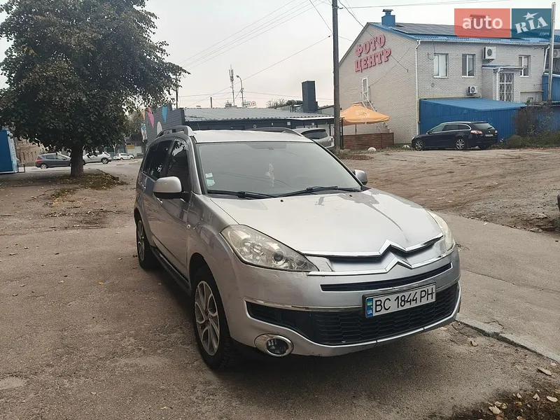 Citroen C-Crosser