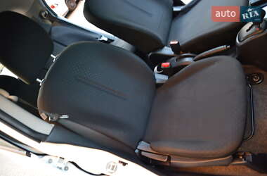 Хетчбек Citroen C-Zero 2013 в Луцьку фото 22 Хетчбек Citroen C-Zero 2013 в Луцьку