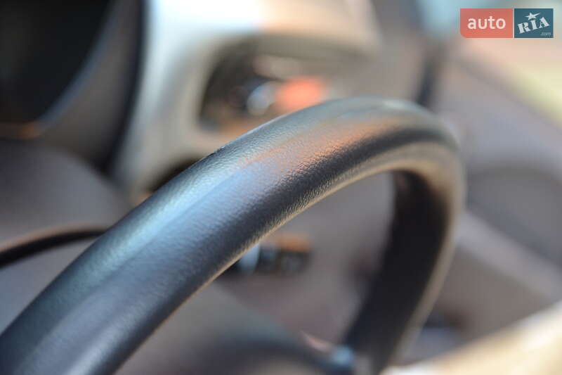 Хетчбек Citroen C-Zero 2013 в Луцьку фото 23 Хетчбек Citroen C-Zero 2013 в Луцьку