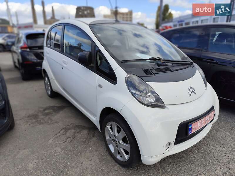 Хэтчбек Citroen C-Zero 2011 в Киеве
