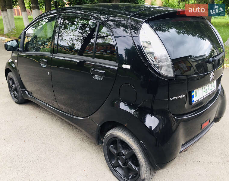 Хэтчбек Citroen C-Zero 2011 в Киеве