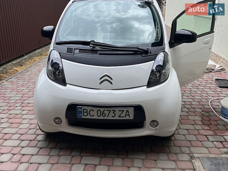 Хэтчбек Citroen C-Zero 2012 в Бродах
