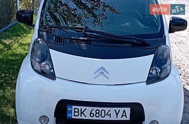 Citroen C-Zero 2011