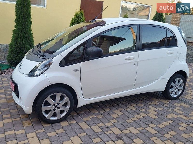 Хэтчбек Citroen C-Zero 2014 в Умани