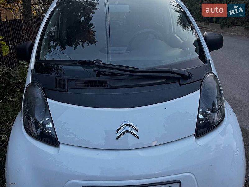 Хэтчбек Citroen C-Zero 2016 в Ужгороде