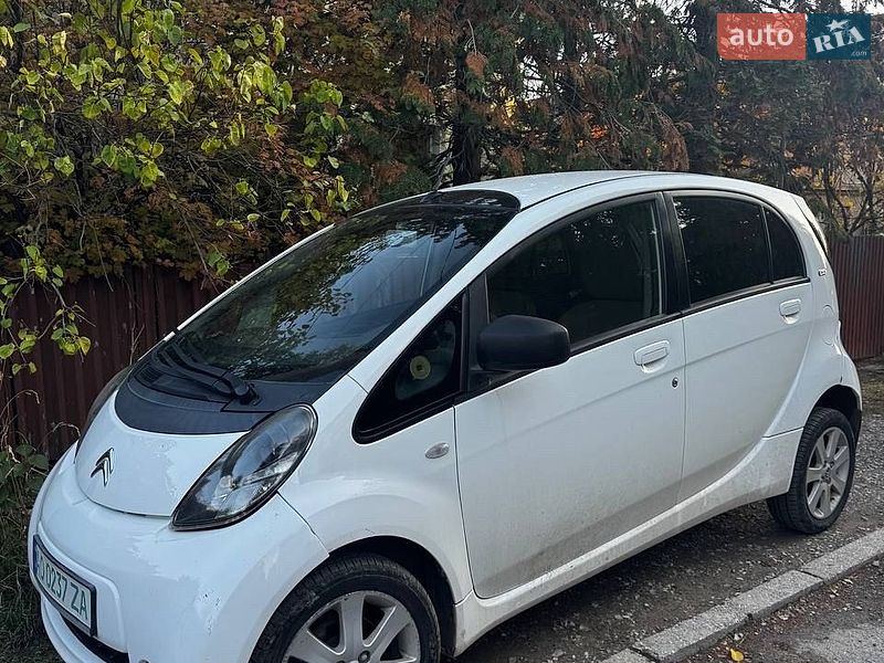 Хэтчбек Citroen C-Zero 2016 в Ужгороде