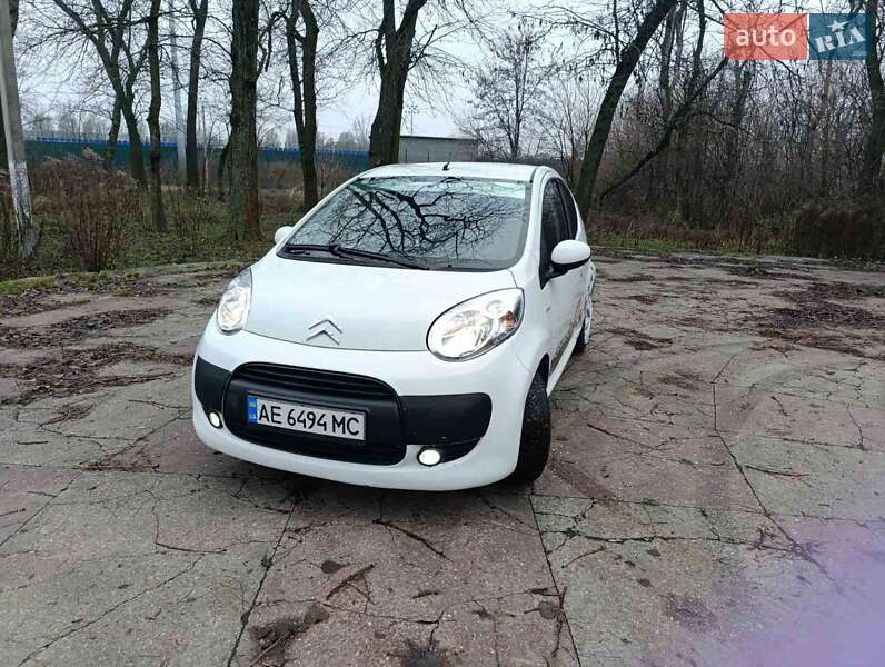 Хетчбек Citroen C1