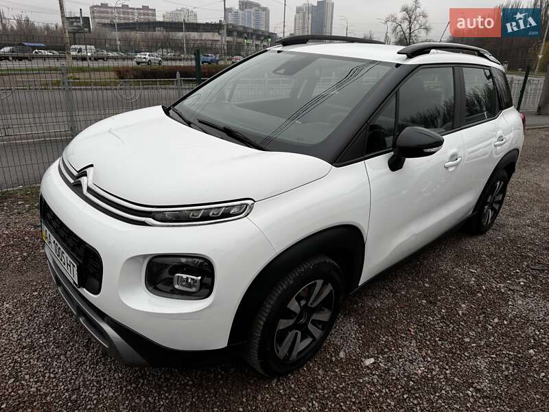 Хетчбек Citroen C3 Aircross