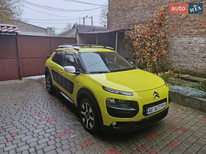 Легковые Citroen C4 Cactus