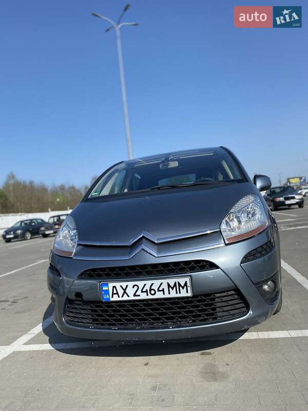 Легкові Citroen C4 Picasso