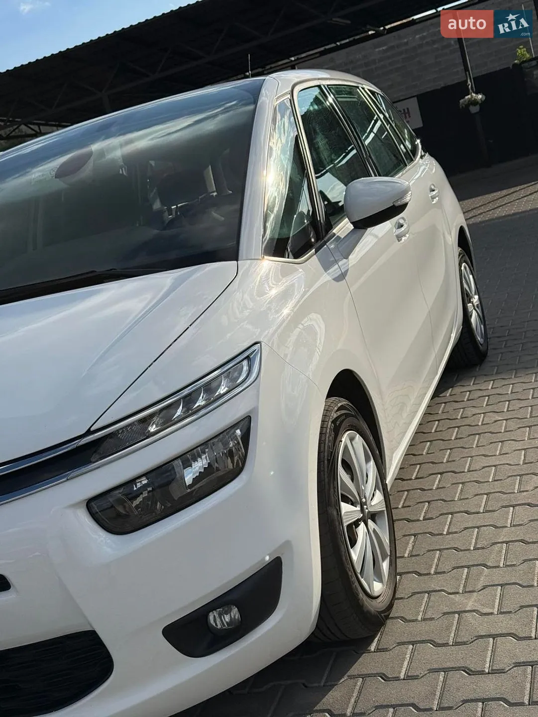 Citroen C4 Picasso 2015 VIN VF73EBHZTFJ859929 фото оголошення 6 з 36