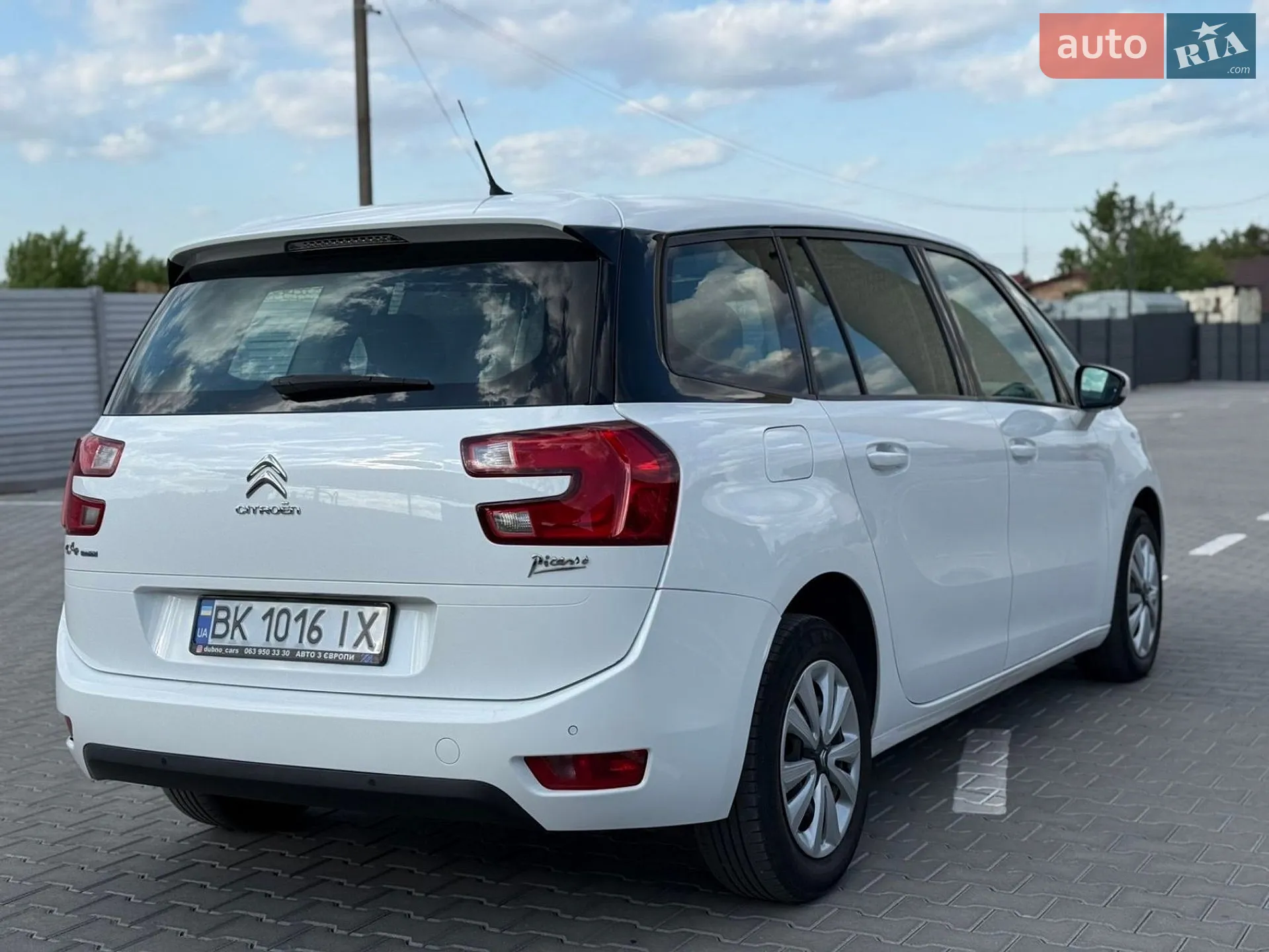Citroen C4 Picasso 2015 VIN VF73EBHZTFJ859929 фото оголошення 18 з 36