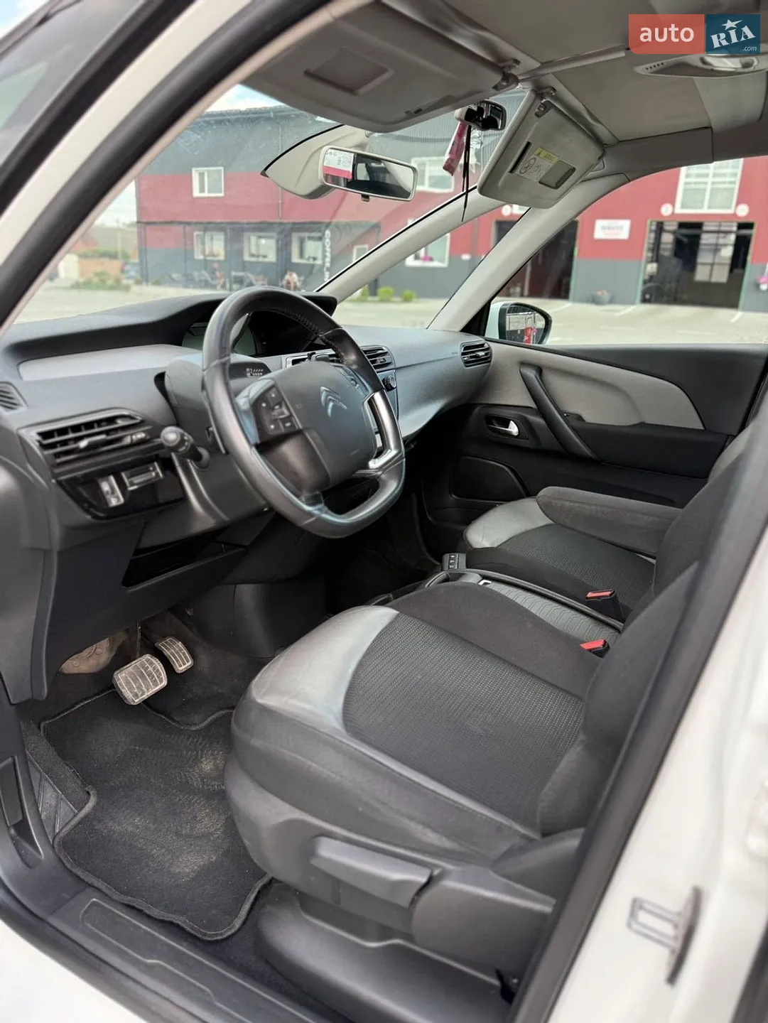 Citroen C4 Picasso 2015 VIN VF73EBHZTFJ859929 фото оголошення 31 з 36