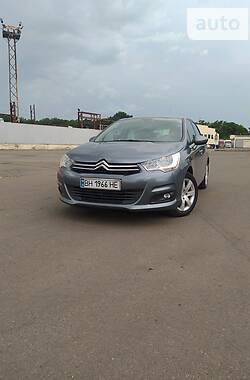 Citroen C4  2011