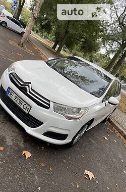 Citroen C4  2011