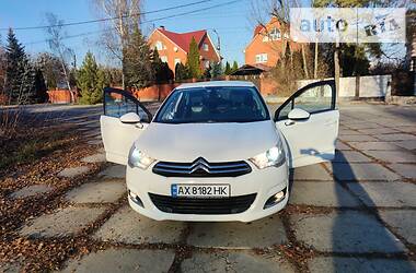 Citroen C4  2012