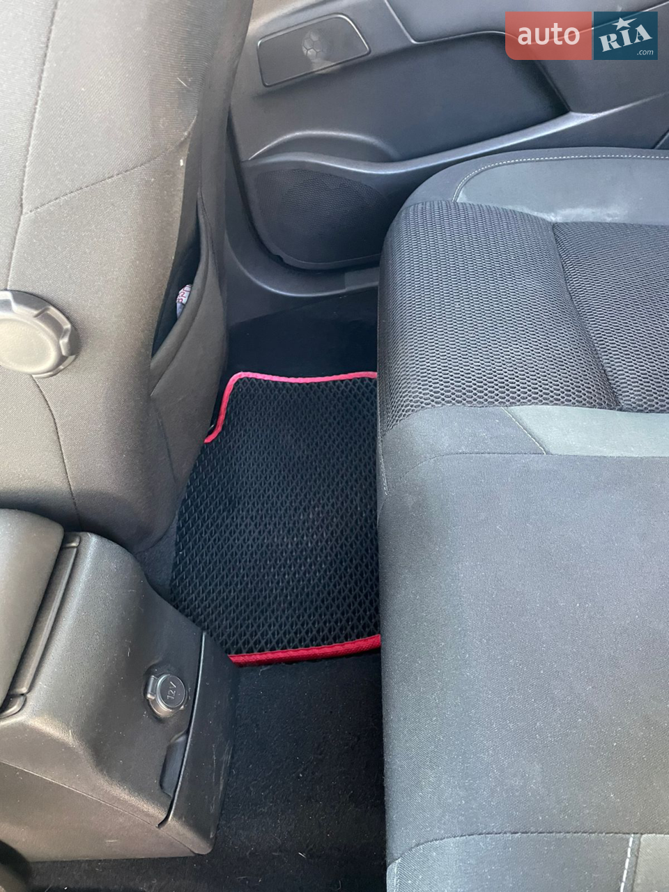 2013 Citroen C4 - фото 1