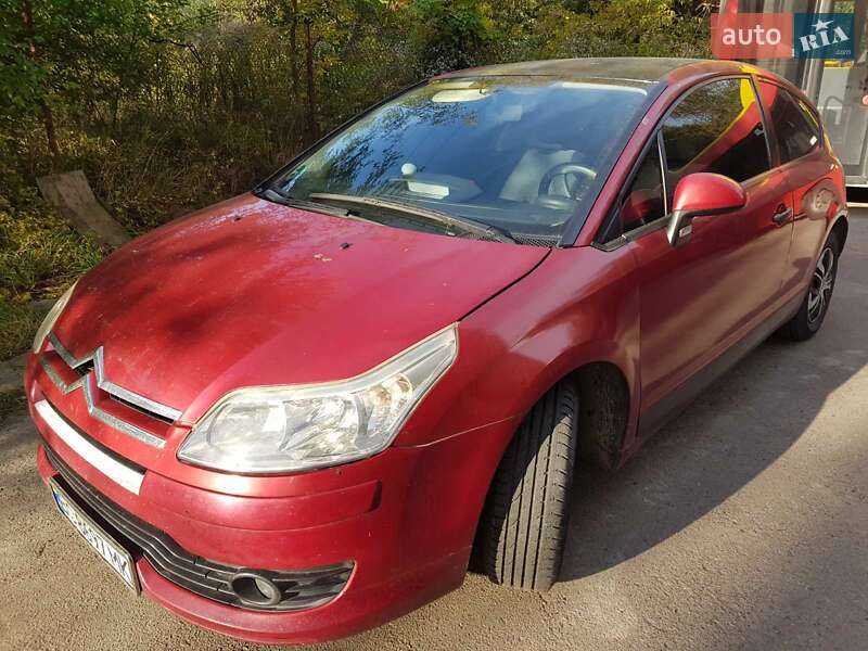 Купе Citroen C4