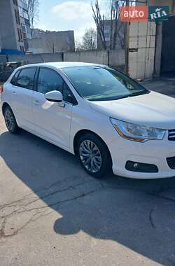 Citroen C4  2011