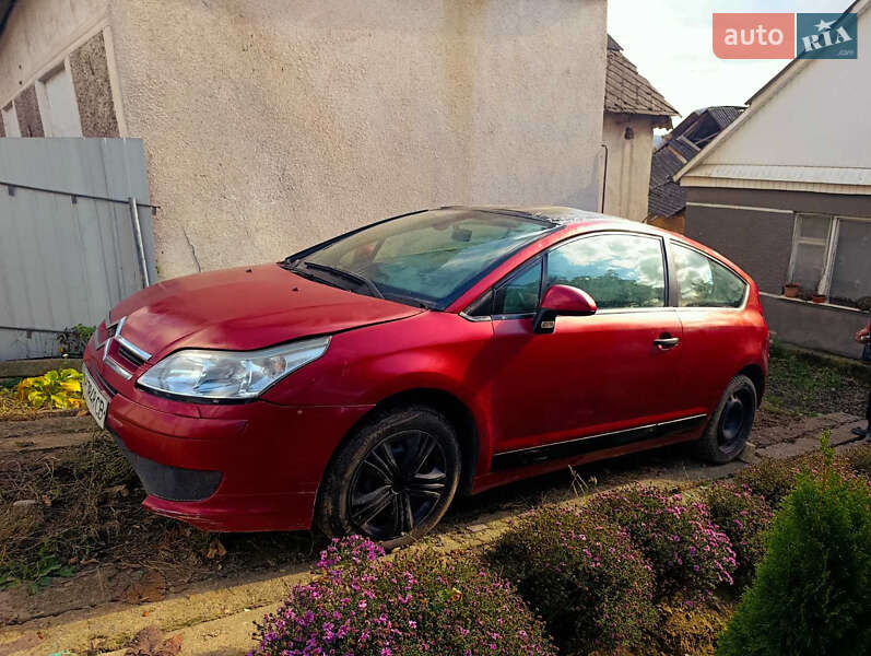 Купе Citroen C4