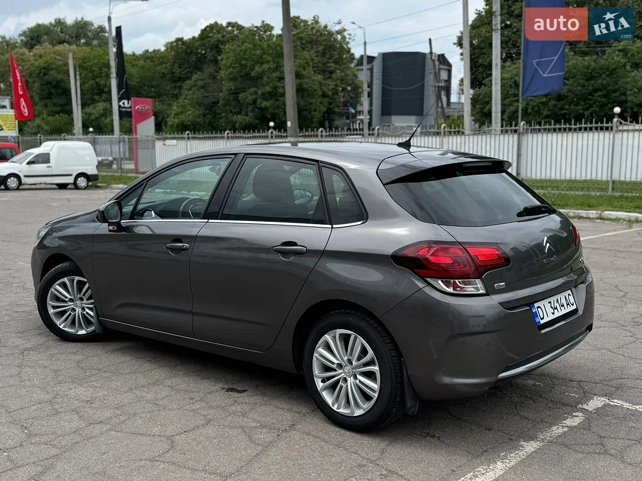 2015 Citroen C4 - мініатюра 4
