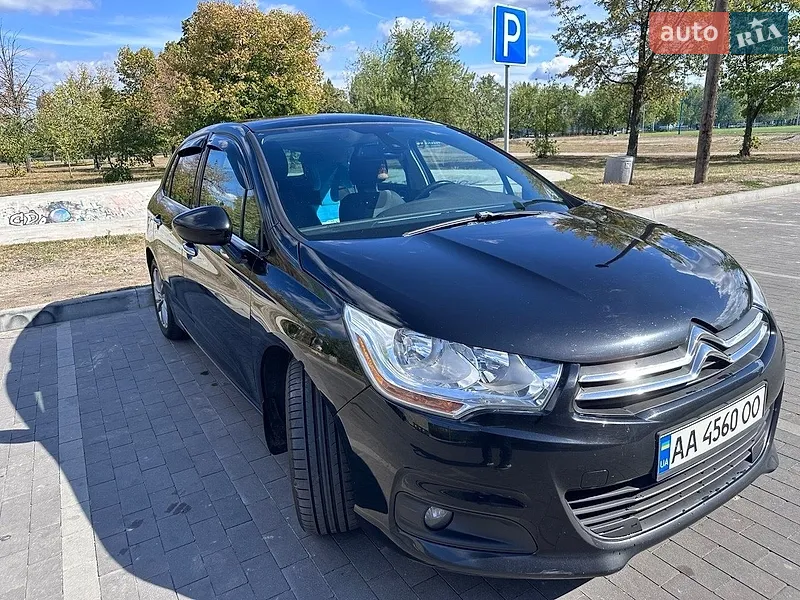 Citroen C4 2011