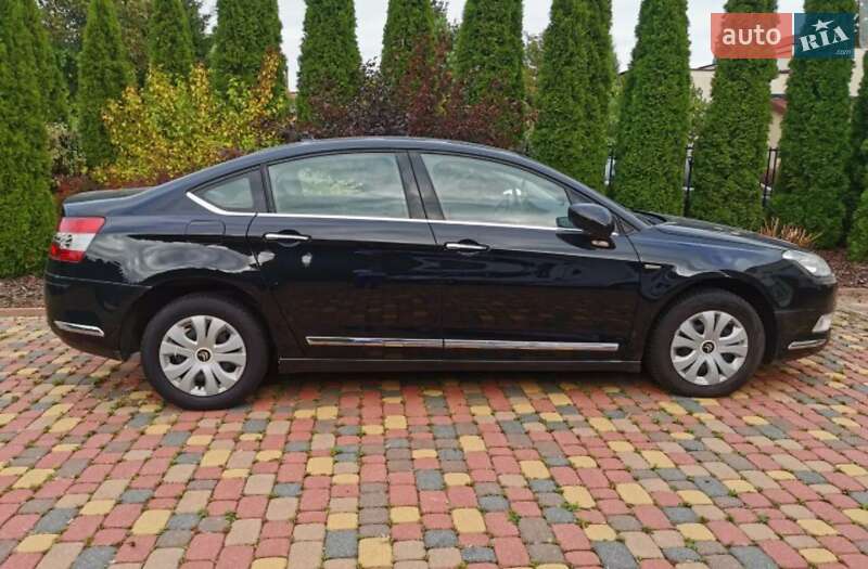 Седан Citroen C5