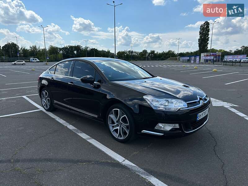 Седан Citroen C5