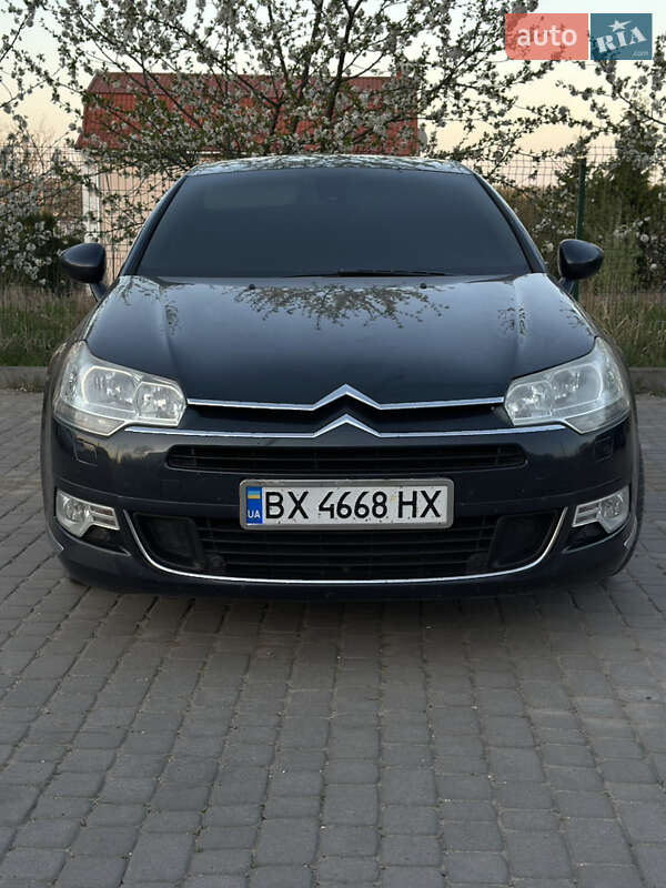 Седан Citroen C5