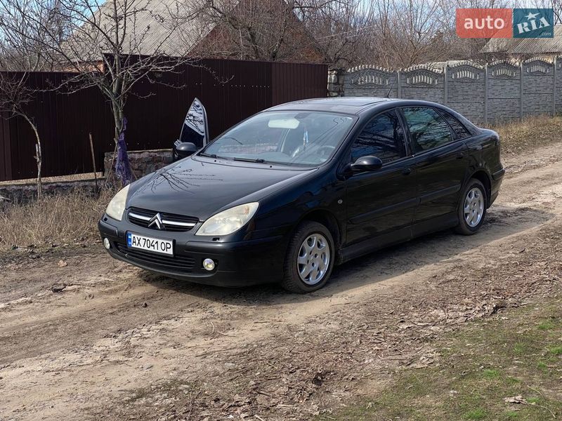 Седан Citroen C5