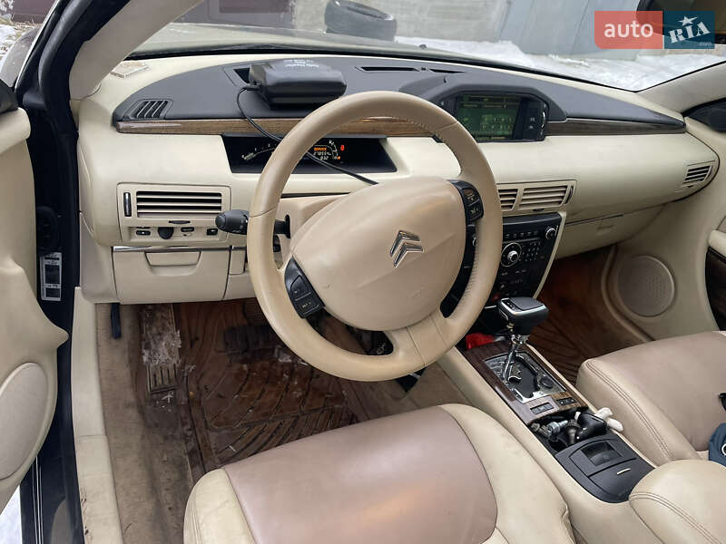 Citroen C6