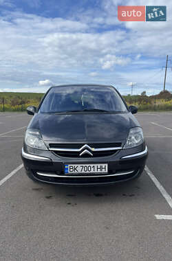 Citroen C8  2013