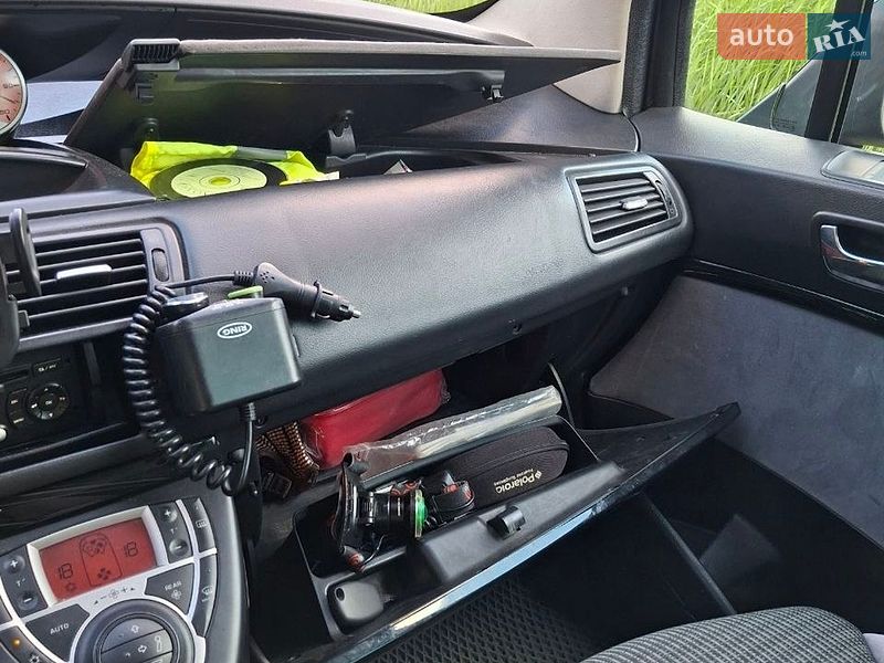 Мінівен Citroen C8 2010 в Львові
