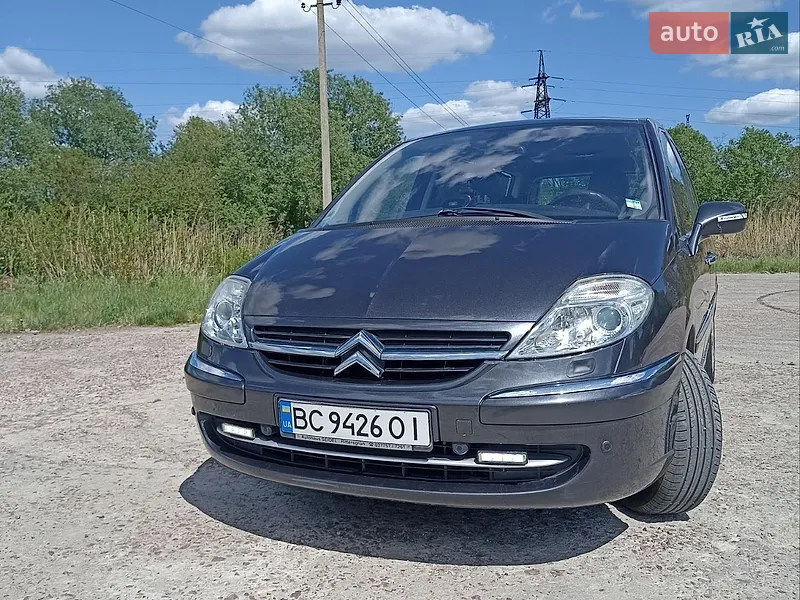 Citroen C8