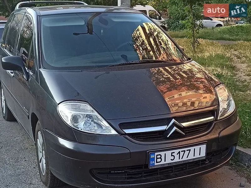 Citroen C8