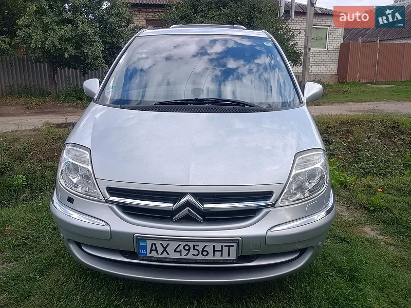 Citroen C8