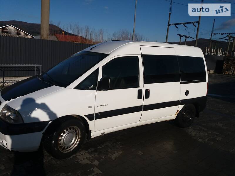 Легкові Citroen Dispatch